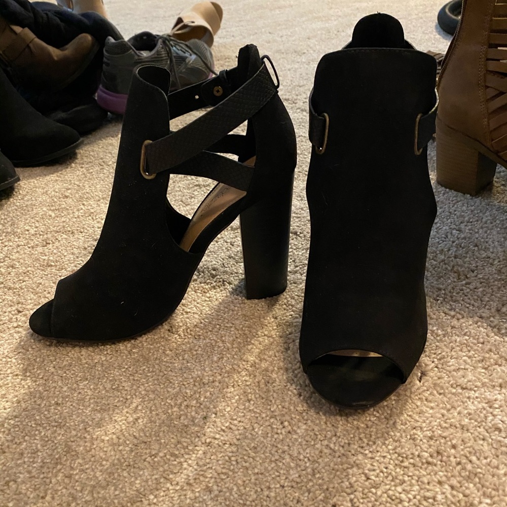 Healed boots
